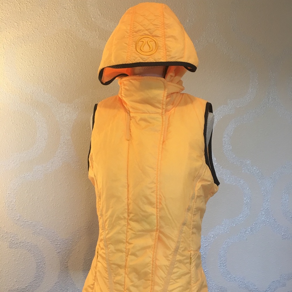 Lululemon Glacier Vest in Burning Yellow with Hood
